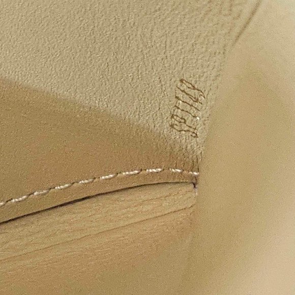 Louis Vuitton 2019 Giant Khaki Kirigami Set M67600 - Picture 10 of 15